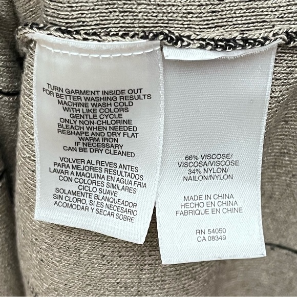 Nine West Fit and Flare Contrast Stitching Long Sleeve Sweater Dress Size Small - Picture 11 of 12